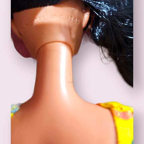 vtg Hawaiian Fun Kira Barbie - Picture 4 of 4